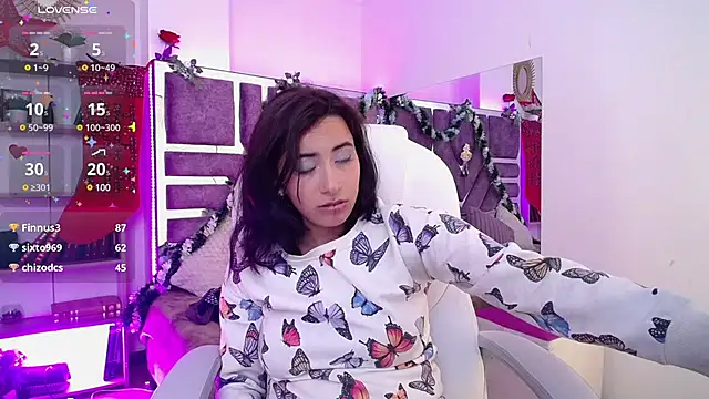 Snapshot of Camilaa1__ chatting on 12/22/24, 06:49 Camilaa1 online show from 12/22/24, 06:49