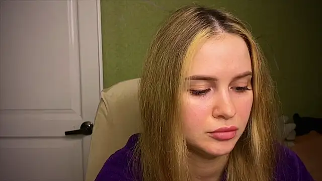 IlonaMurf online show from 04/11/26, 04:21