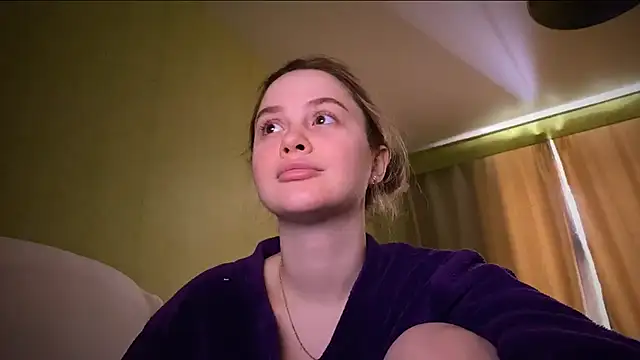 Snapshot of IlonaMurf chatting on 02/19/25, 06:33 IlonaMurf online show from 02/19/25, 06:33
