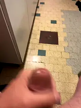 mikiss789 online show from 11/10/25, 04:28