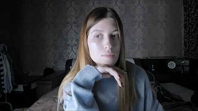 Snapshot of Agnes_Allenn chatting on 09/24/25, 10:00 Agnes Allenn online show from 09/24/25, 10:00