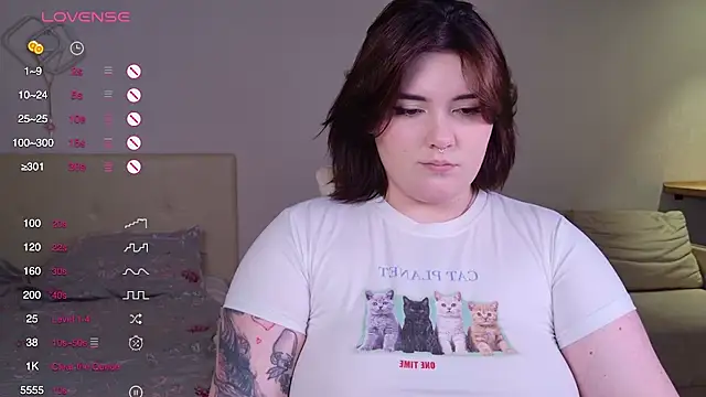 YumiYammy online show from 12/05/25, 08:06