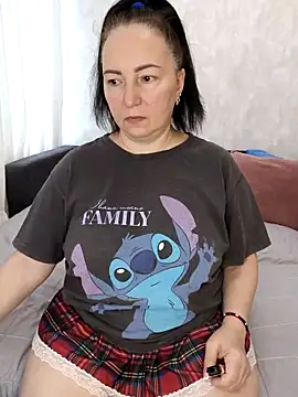 HairyVicky online show from 10/07/25, 06:25