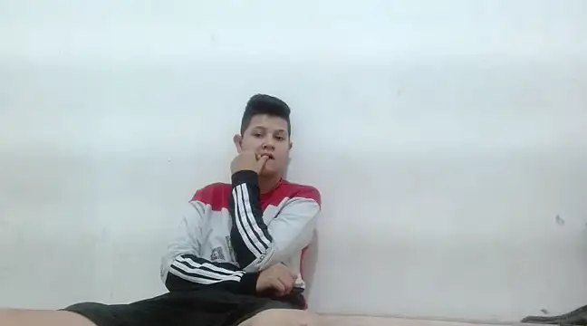  amira dalila online show from 01/05/25, 04:47