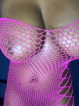 Snapshot of teddy04 chatting on 02/23/25, 05:29 teddy04 online show from 02/23/25, 05:29