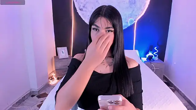 RoseCassie online show from 12/02/25, 01:57