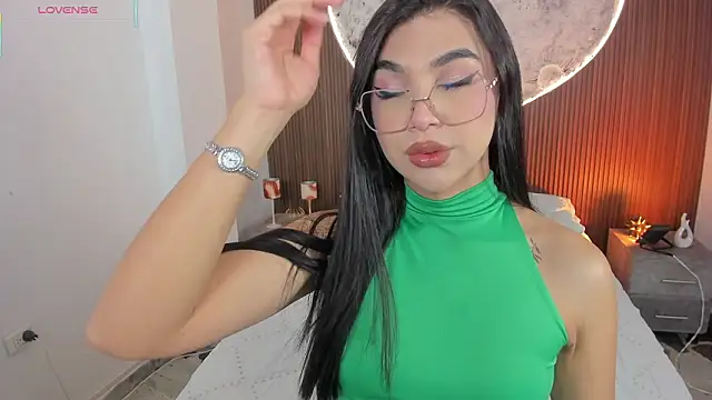 RoseCassie online show from 03/22/26, 01:34