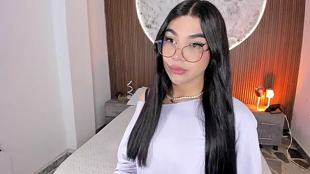 RoseCassie online show from 05/15/26, 01:31