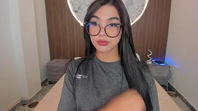 RoseCassie online show from 03/03/26, 01:40