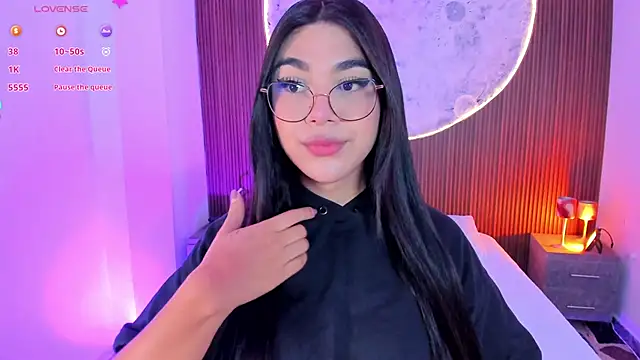 RoseCassie online show from 05/24/26, 01:22