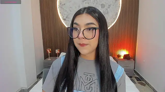 RoseCassie online show from 03/12/26, 01:15