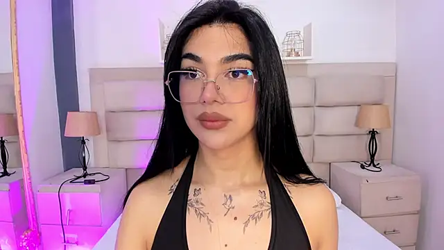 RoseCassie online show from 10/09/25, 01:44