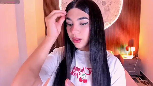 RoseCassie online show from 05/03/26, 01:58