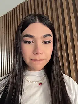 RoseCassie online show from 04/16/26, 09:39