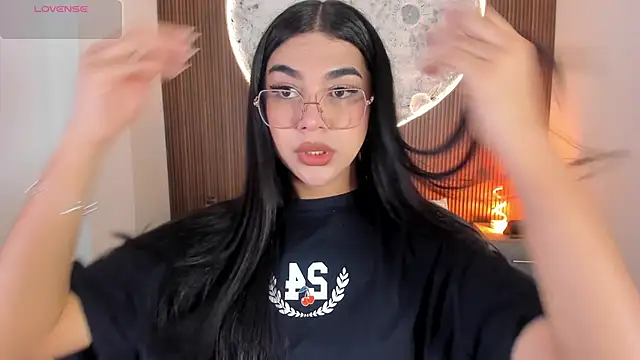 RoseCassie online show from 02/10/26, 01:10