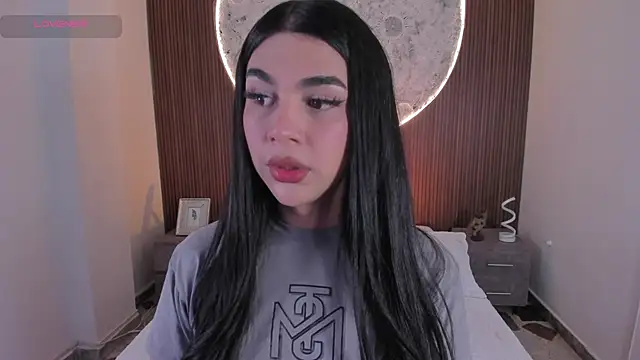 RoseCassie online show from 01/18/26, 02:42