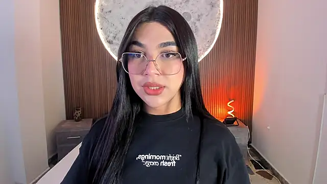 RoseCassie online show from 02/22/26, 01:35