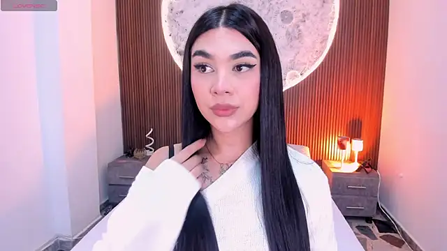 RoseCassie online show from 05/04/26, 01:47