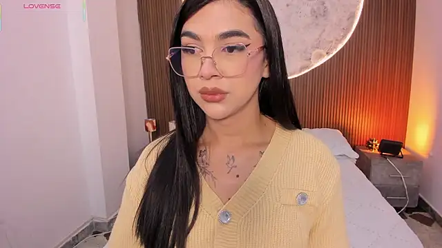 RoseCassie online show from 03/23/26, 12:49