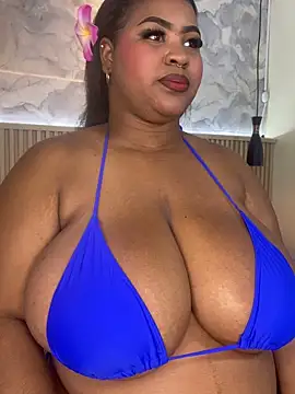 AinaraJimenez online show from 05/05/26, 07:17