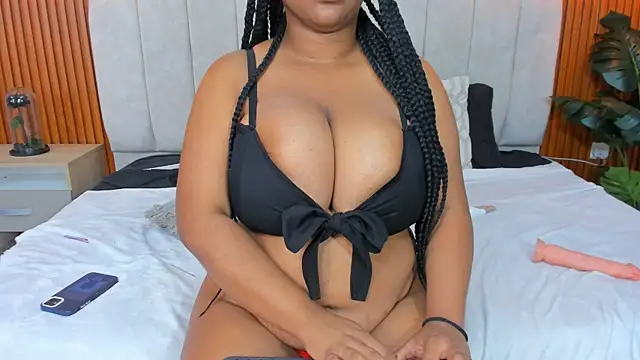 AinaraJimenez online show from 03/22/25, 10:06