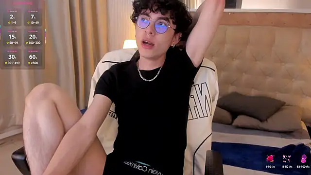 ash ricci online show from 10/07/25, 03:07