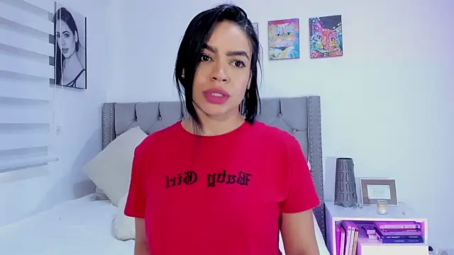 Sara Leblanc online show from 02/12/25, 02:21