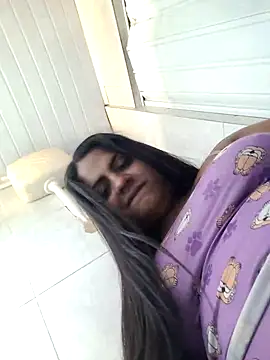 ppatriciarabello online show from 11/25/25, 12:38