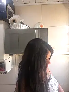 ppatriciarabello online show from 11/21/25, 01:21