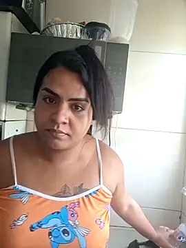 ppatriciarabello online show from 11/05/25, 02:53