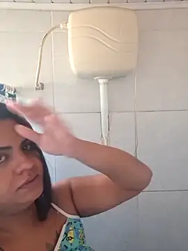 ppatriciarabello online show from 11/12/25, 01:26