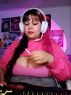 Snapshot of Pinky-Flower chatting on 09/26/25, 08:49 Pinky-Flower online show from 09/26/25, 08:49