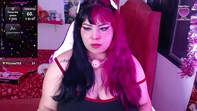 Snapshot of Pinky-Flower chatting on 01/19/25, 05:26 Pinky-Flower online show from 01/19/25, 05:26