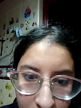 Snapshot of valentina568 chatting on 09/20/25, 03:22 valentina568 online show from 09/20/25, 03:22