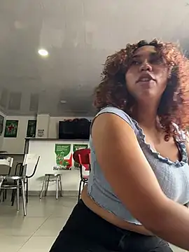 lauraltt online show from 11/16/25, 07:07