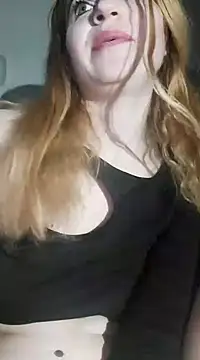 Anne-Mo online show from 03/05/25, 01:21