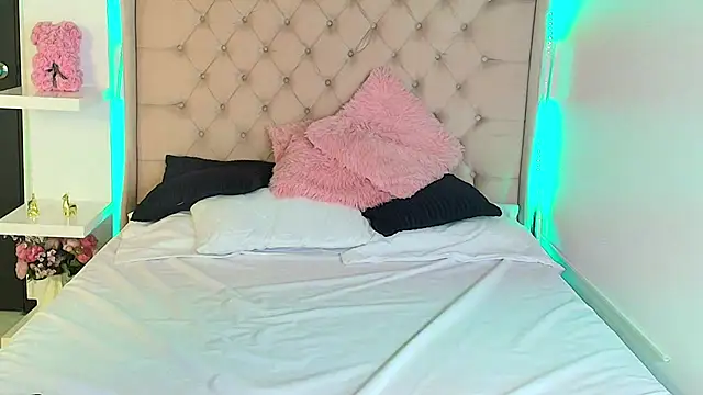 caroo gomeez online show from 03/05/25, 05:08