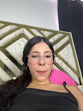 Snapshot of evaFiore chatting on 06/19/26, 06:58 evaFiore online show from 06/19/26, 06:58