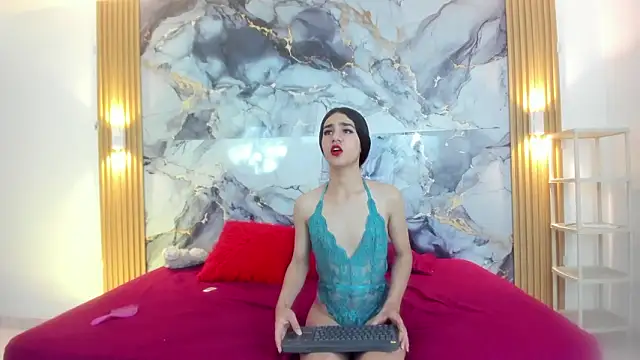 Mariana 16  online show from 02/07/26, 07:44