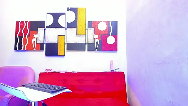 Mariana 16  online show from 02/27/25, 08:09