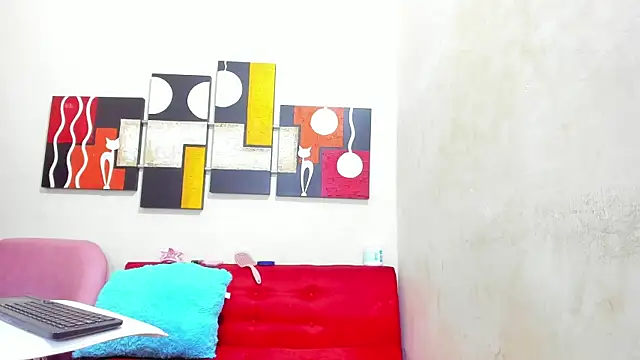 Mariana 16  online show from 03/14/25, 11:32