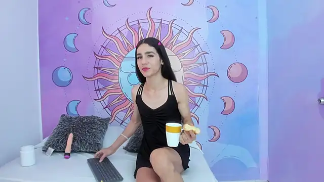 Mariana 16  online show from 09/23/25, 07:32