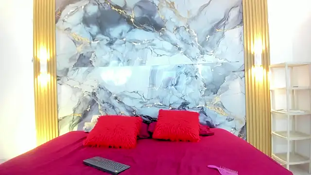 Mariana 16  online show from 02/05/26, 07:10