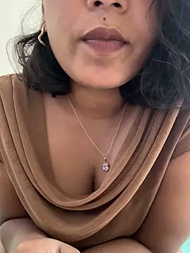 priyadevi17 online show from 09/25/25, 08:42