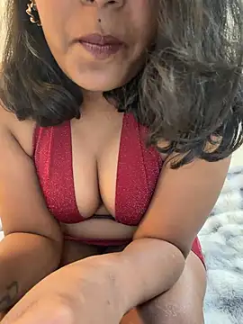 priyadevi17 online show from 01/31/26, 08:29