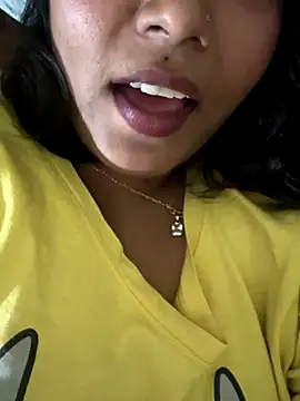 priyadevi17 online show from 10/19/25, 08:44