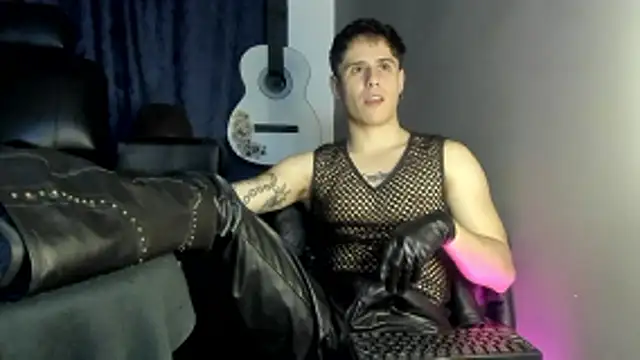 Antonello Vannucci online show from 12/16/25, 02:49