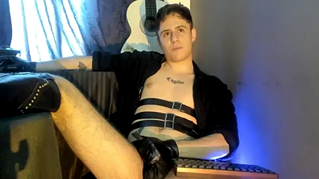 Antonello Vannucci online show from 11/11/25, 05:52