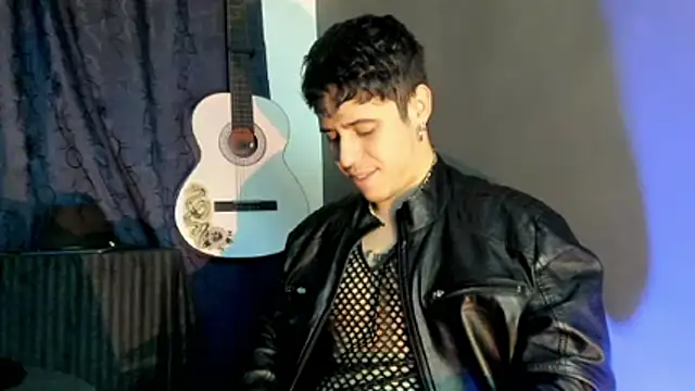 Antonello Vannucci online show from 12/02/25, 07:43