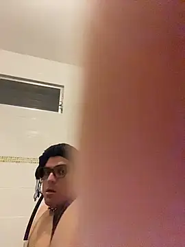 NikkelSofia online show from 03/29/26, 08:38